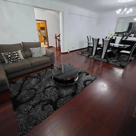 Casa De Feria Do Livramento 別荘 フンシャル