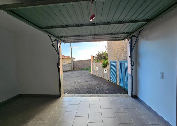 Casa De Feria Do Livramento * פונשל